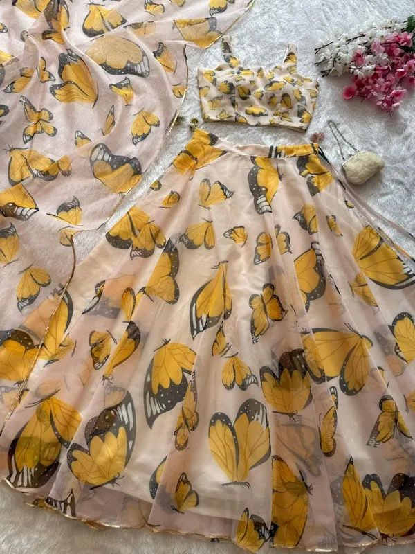 Celebrity_Premium_Pure_Organza_Silk_Digital_Printed_Lehnga