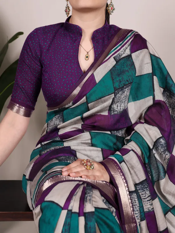 Digtial_Printed_Purple_Green_Box_Pattern_with_Temple_Border_Saree