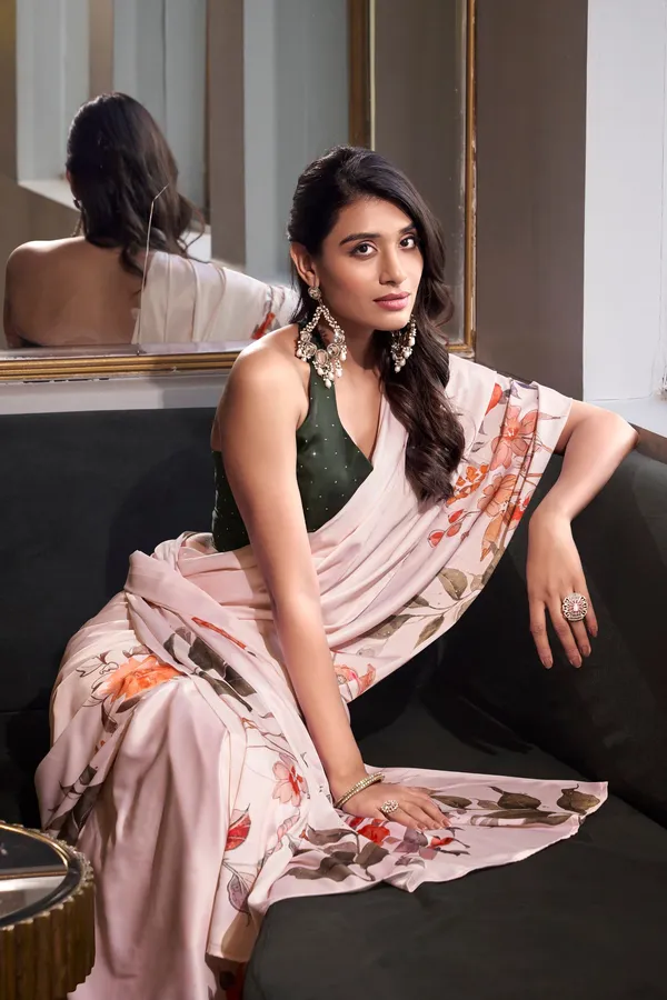 Premium_Satin_Silk_Digital_Print_Saree