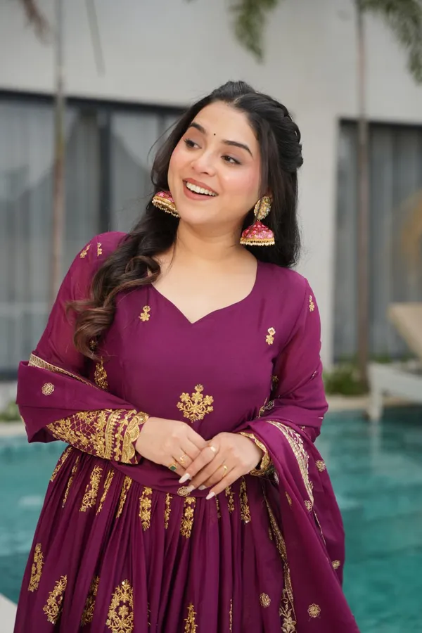 Premium_Designer_Readymade_Georgette_Gown_Purple_Color