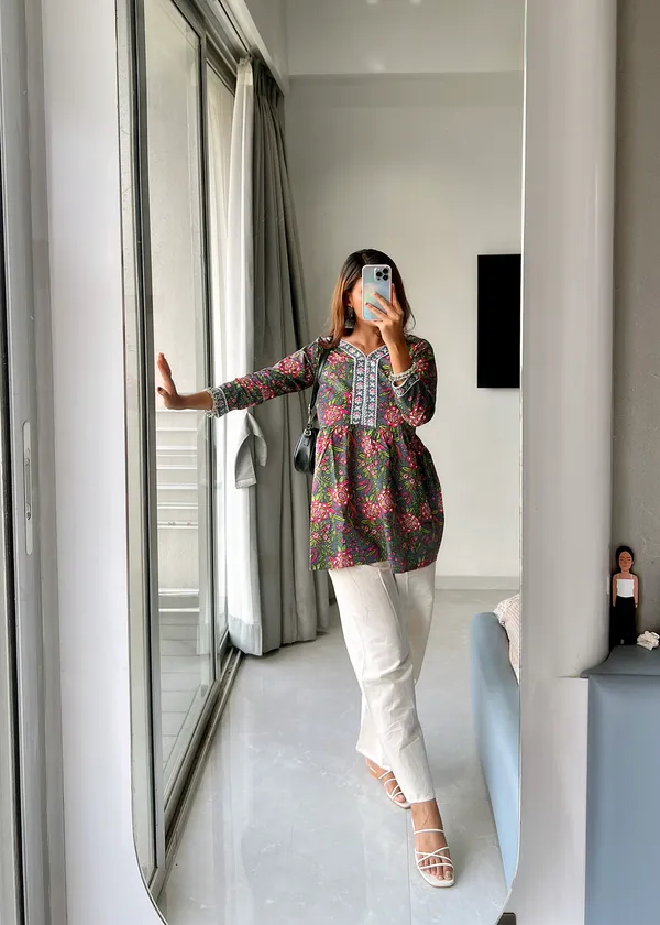 Pure_cotton_Designer_Short_Kurtis_for_Women