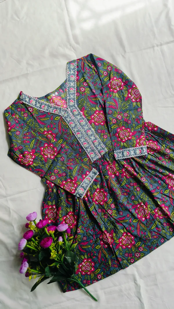 Pure_cotton_Designer_Short_Kurtis_for_Women