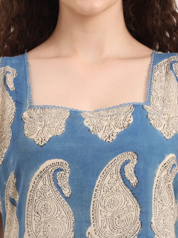 Blue_Paisley_Pattern_Bagru_Hand_Block_Printed_Long_Dress