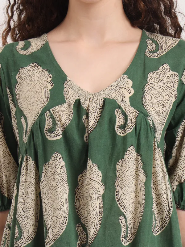 Green_Paisley_Pattern_Bagru_Hand_Block_Printed_Long_Dress