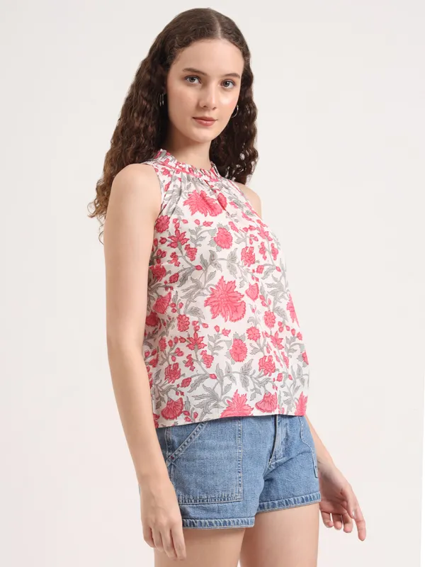 Off_White_Base_With_Pink_Floral_Sanganeri_Hand_Block_Printed_Short_Top