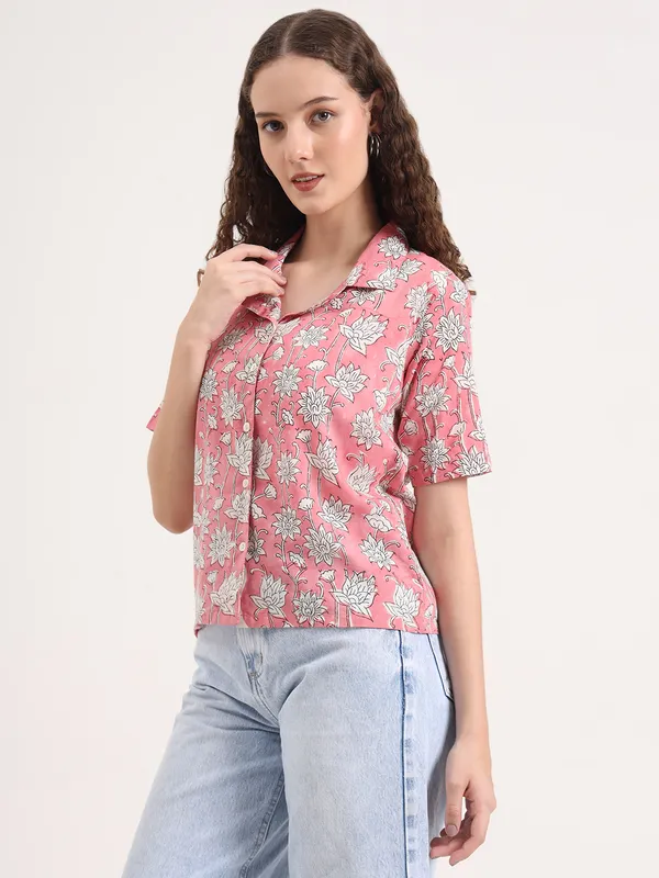 Pink_Base_With_White_Floral_Sanganeri_Hand_Block_Printed_Crop_Top