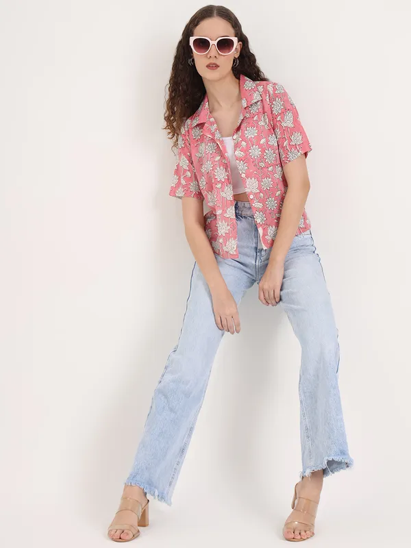 Pink_Base_With_White_Floral_Sanganeri_Hand_Block_Printed_Crop_Top