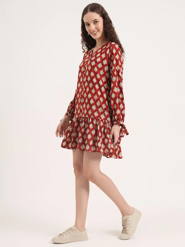 Maroon_Floral_Bagru_Hand_Block_Printed_Midi_Dress