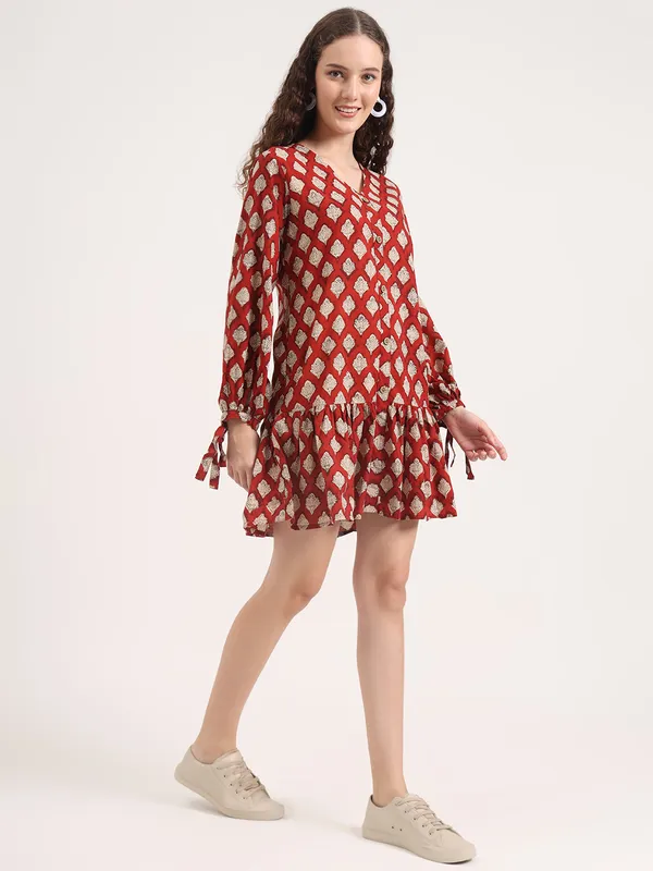 Maroon_Floral_Bagru_Hand_Block_Printed_Midi_Dress