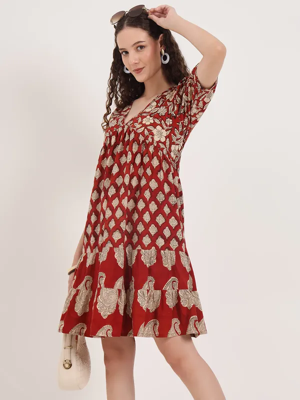 Maroon_Floral_Bagru_Hand_Block_Printed_Midi_Dress