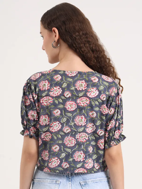 Purple_Base_With_Pink_And_White_Floral_Sanganeri_Hand_Block_Printed_Crop_Top