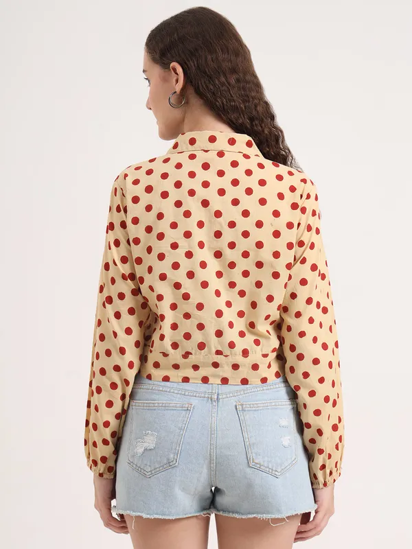 Off-White_Base_Maroon_Polka_Dot_Bagru_Hand_Block_Printed_Crop_Top