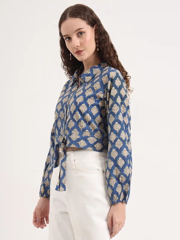 Blue_Floral_Bagru_Hand_Block_Printed_Crop_Top