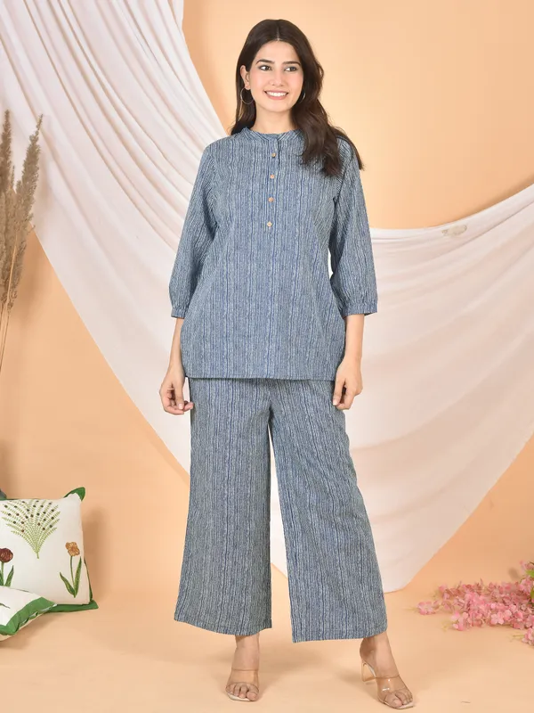 Blue_&_White_Lining_Solid_Regular_Fit_Co-Ords_Set_For_Women