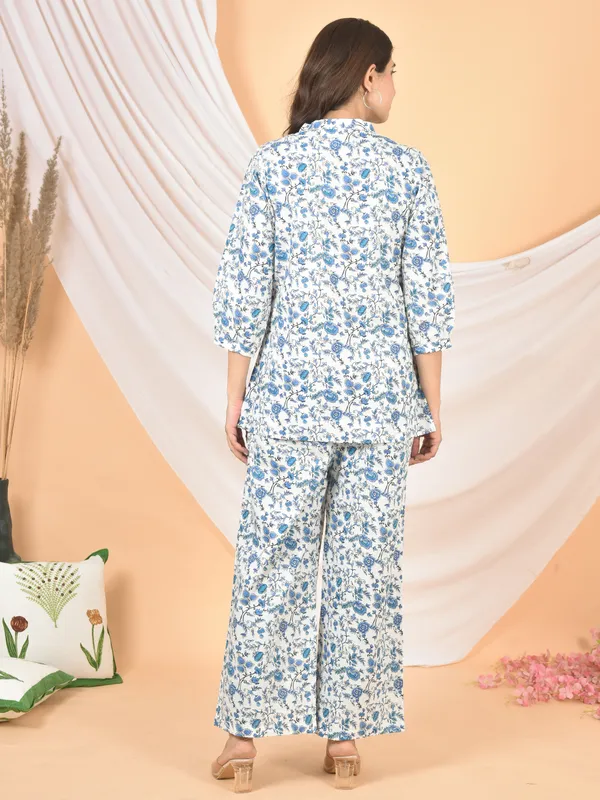 White_&_Sky_Blue_Printed_Solid_Regular_Fit_Co-Ords_Set_For_Women