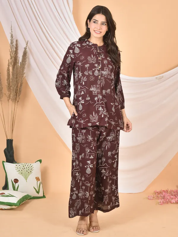Brown_Printed_Solid_Regular_Fit_Co-Ords_Set_For_Women