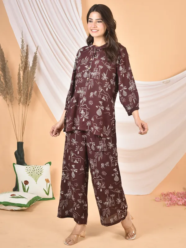 Brown_Printed_Solid_Regular_Fit_Co-Ords_Set_For_Women