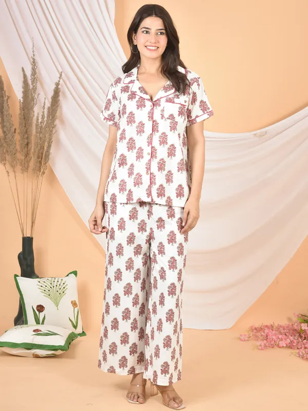 White_&_Pink_Printed_Solid_Regular_Fit_Co-Ords_Set_For_Women