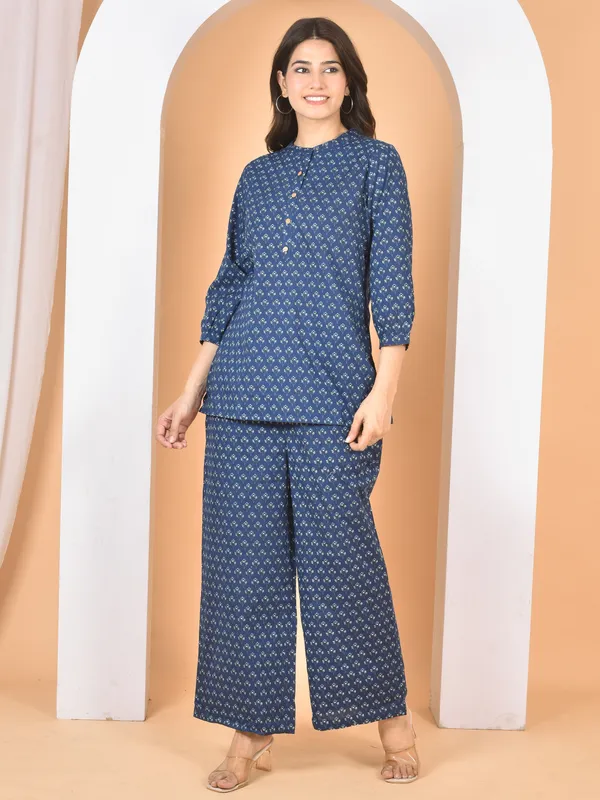 Blue_Printed_Solid_Regular_Fit_Co-Ords_Set_For_Women