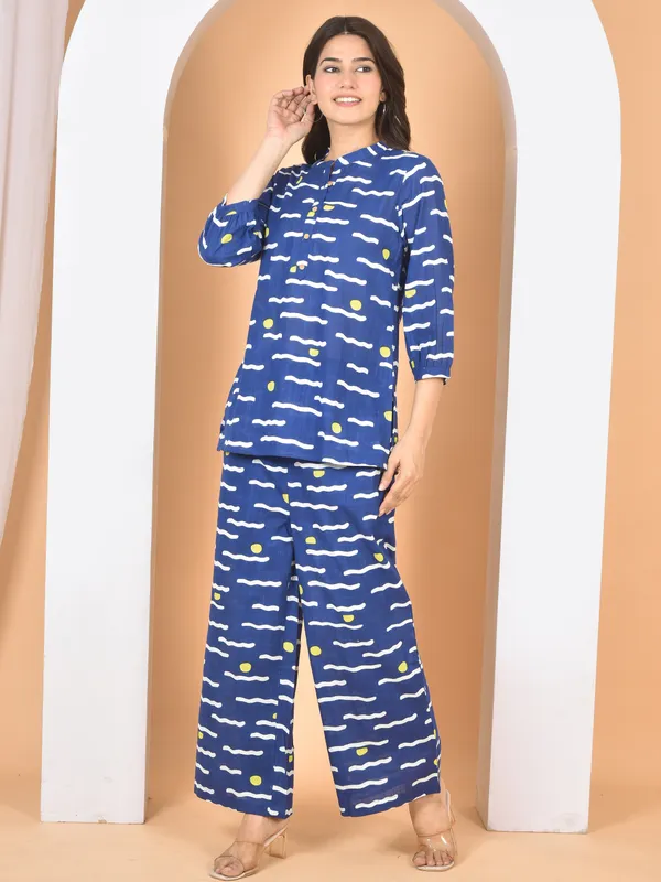 Blue_Printed_Solid_Regular_Fit_Co-Ords_Set_For_Women