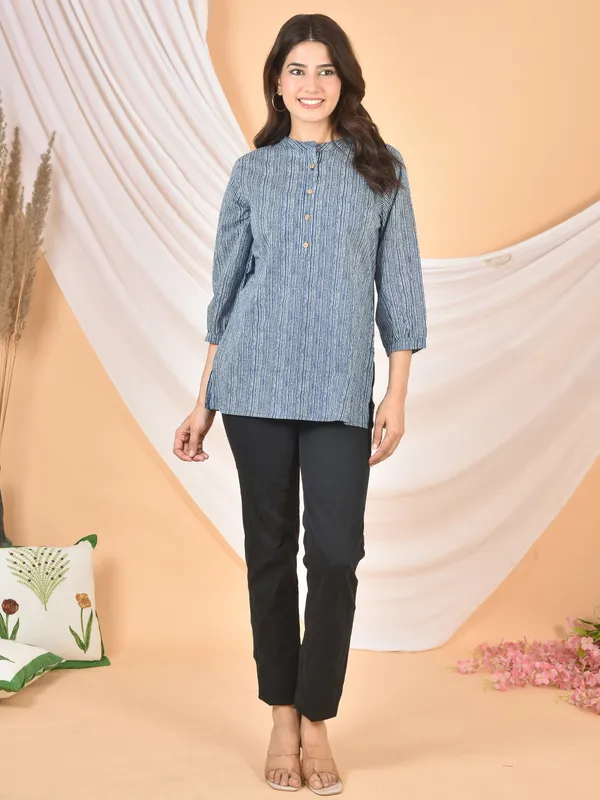 Blue_&_White_Lining_Solid_Regular_Fit_Top_For_Women