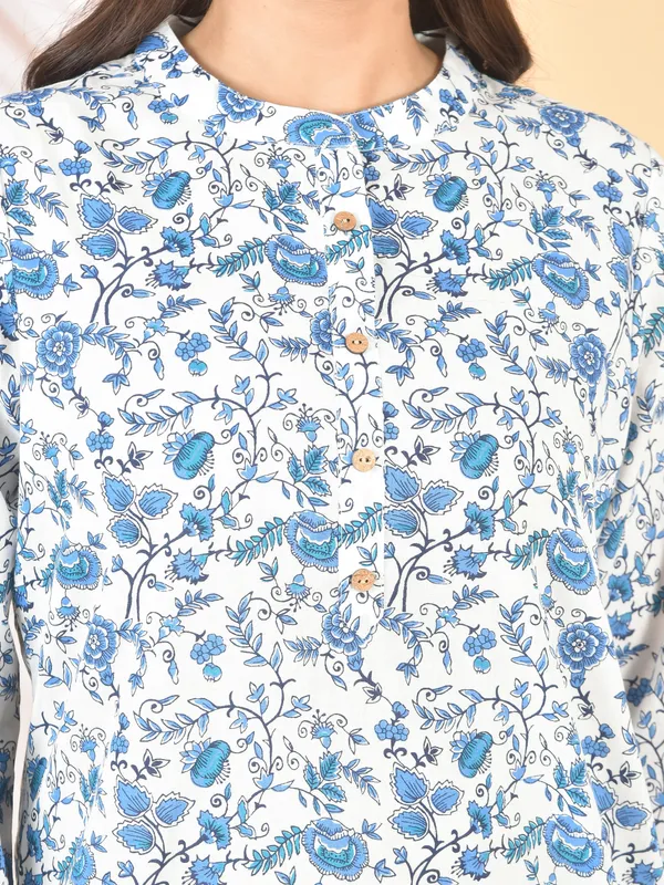 White_&_Sky_Blue_Solid_Regular_Fit_Top_For_Women