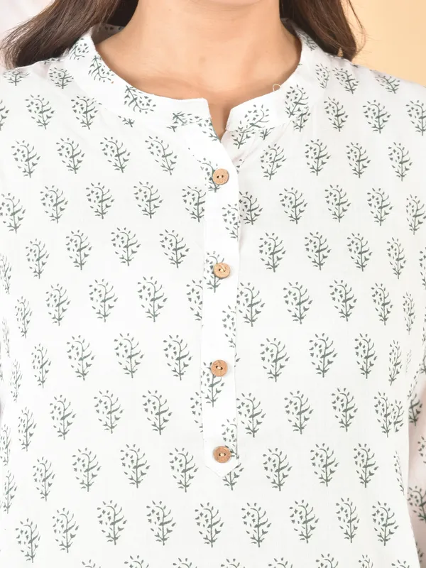 White_Haunted_Printed_Solid_Regular_Fit_Top_For_Women