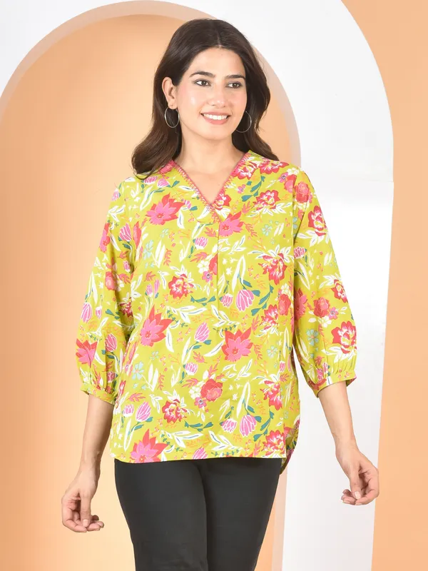 Olive_Green_Printed_Solid_Regular_Fit_Top_For_Women