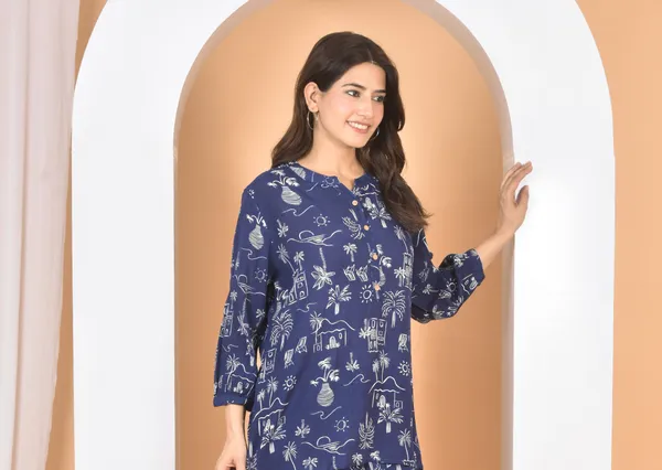 Blue_Printed_Solid_Regular_Fit_Top_For_Women