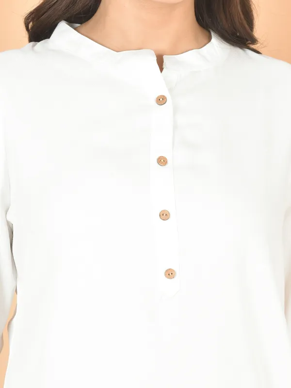 White_Plain_Solid_Regular_Fit_Top_For_Women