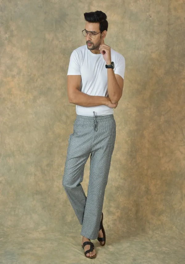 White_&_Grey_Cotton_Stripe_Premium_&_Elegant_Handloom_Pant_For_Men