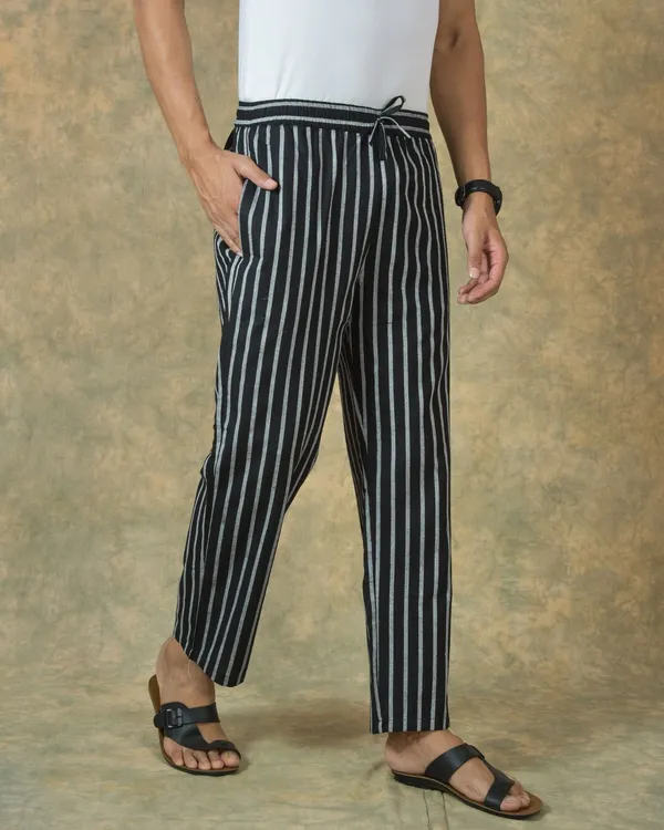 White_&_Black_Cotton_Stripe_Premium_&_Elegant_Handloom_Pant_For_Men