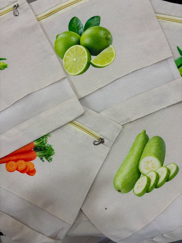 Pack_of_10_Cotton_Vagetable_Storage_Bags_to_Keep_Vagetable_Fresh_in_Fridge