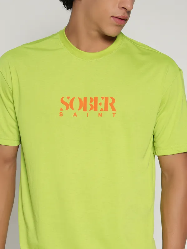Parrot_Cotton_Lycra_Oversized_Fit_T-Shirt_For_Men