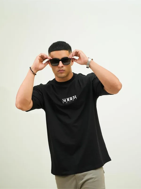 Black_Cotton_Lycra_Oversized_Fit_T-Shirt_For_Men