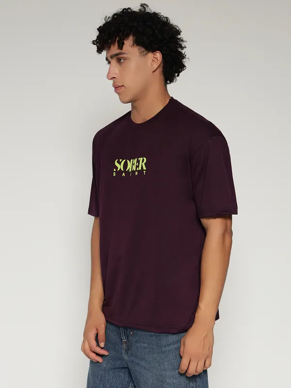 Wine_Cotton_Lycra_Oversized_Fit_T-Shirt_For_Men