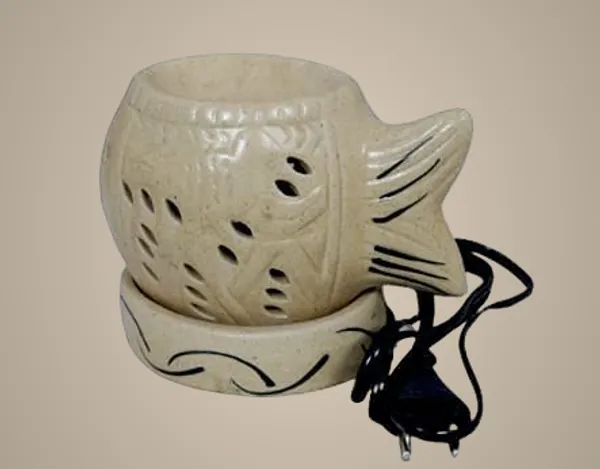 Cream_Color_Ceramic_Big_Fish_Aroma_Electric_Diffuser_Burner_With_10Ml_Jasmine_Aroma_Oil_For_Living_Room,_Bedroom_|_Decoration_Items