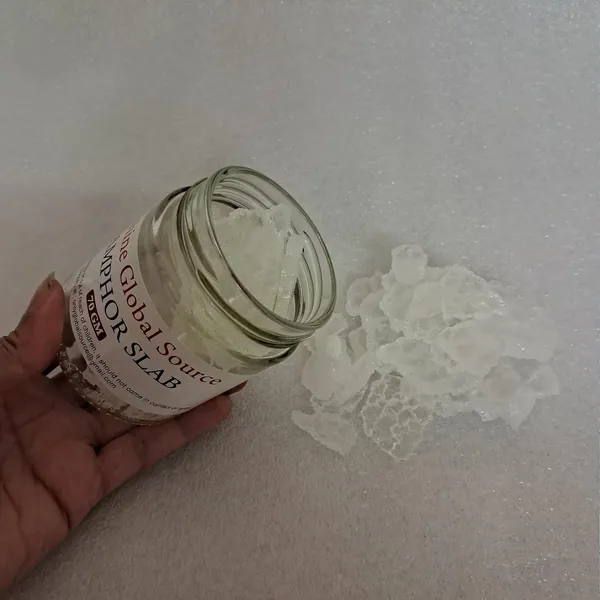 Transparent_Camphor_Slab_(Natural)_500_Gram_In_Airtight_Glass_Jar