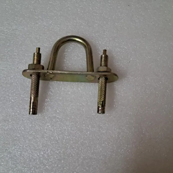 Alloy_Steel_D_Hook_Hanger_With_Fasteners