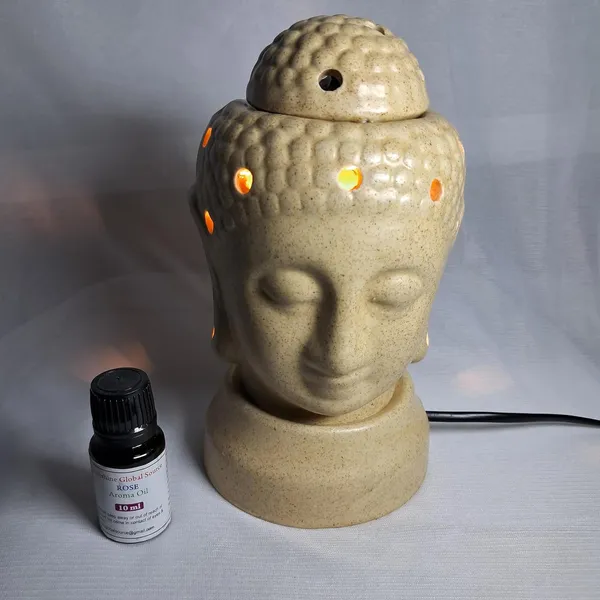 Electric_Aroma_Diffuser_With_Essential_Oil