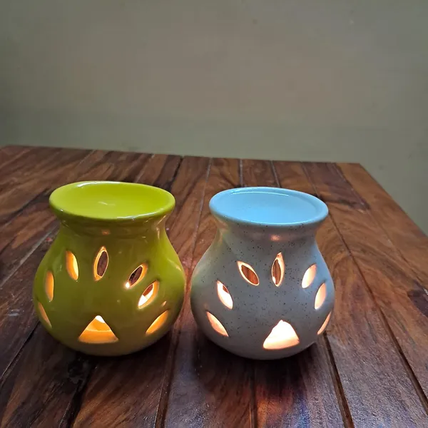 Yellow_&_White_Ceramic_Clay_Aroma_Oil_Burner_Diffuser_For_Home_Fragrance