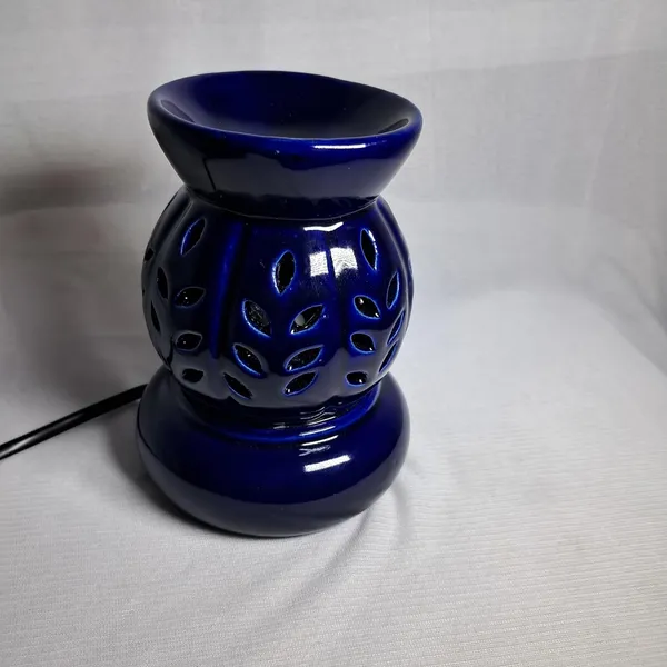 White_New_Aroma_Round_White_Double_Zero_Electric_Diffuser_With_10Ml_Aroma/Essential_Oil_For_Living_Room,_Bedroom