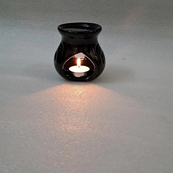 Black_Ceramic_Clay_Candle_Operated_Aroma_Burner