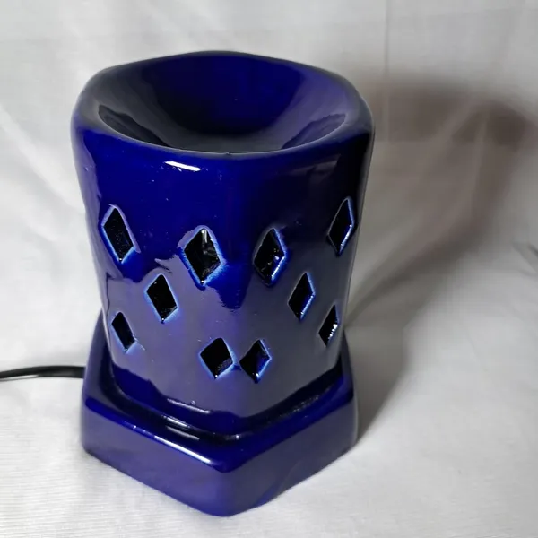 White_New_Aroma_Round_White_Double_Zero_Electric_Diffuser_With_10Ml_Aroma/Essential_Oil_For_Living_Room,_Bedroom