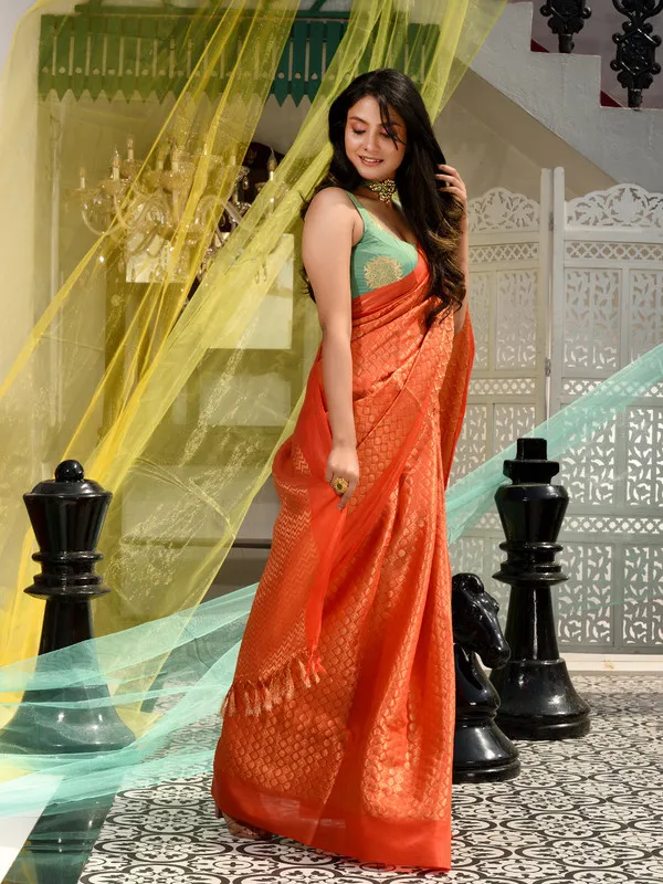 Authentic_Rusty_Orange_Zari_Weaving_Handloom_Designer_Bhagalpuri_Saree