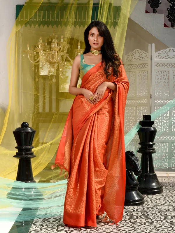 Authentic_Rusty_Orange_Zari_Weaving_Handloom_Designer_Bhagalpuri_Saree
