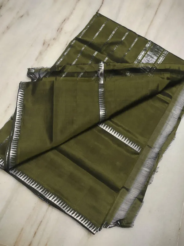 Authentic_Mangalagiri_Cotton_Silk_Handloom_Saree_with_Temple_Border_(100221_Mehndi_Green)