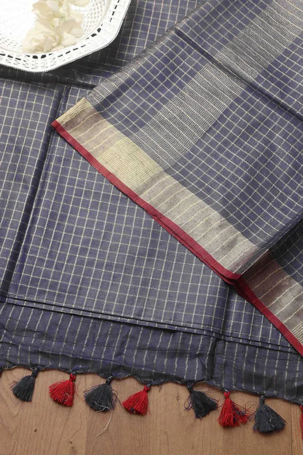 Linen_Blend_Handloom_Bhagalpuri_Check_Contrast_Saree_(Gold-Grey-Red)