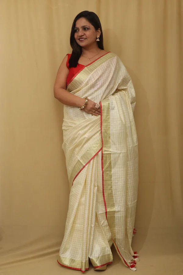 Gold_Zari_Check_Pattern_Handloom_Bhagalpuri_Linen_Cotton_Blend_Saree