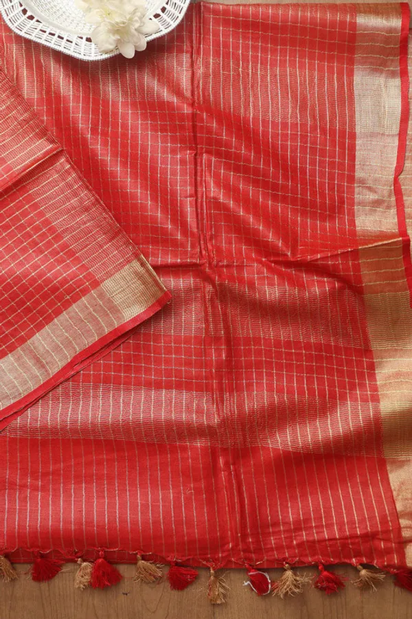 Linen_Blend_Handloom_Bhagalpuri_Check_Contrast_Saree_(Gold-Red-Red)